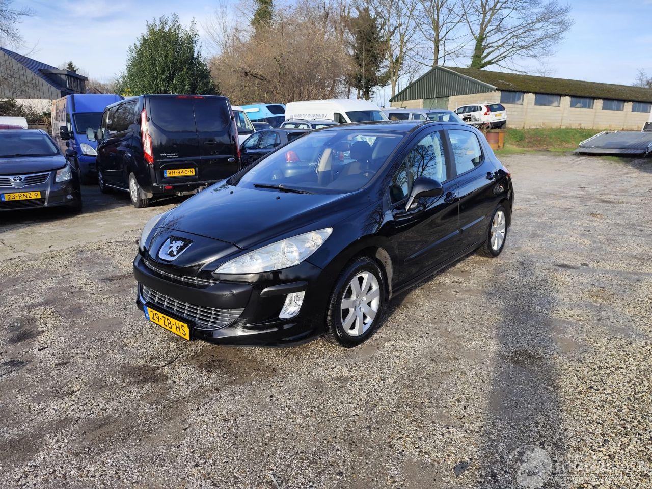 Peugeot 308 1.6 BENZINE AIRCO