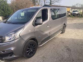 skadebil bedrijf Fiat Talento TALENTO DUBBELCABINE LANG MARGE !!! 2018/7