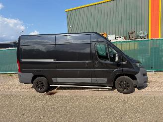dommages fourgonnettes/vécules utilitaires Peugeot Boxer Boxer 2.0 Airco 2017/2
