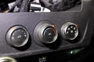 Renault Master Master III (MA/MB/MC/MD/MH/MF/MG/MH), Van, 2010 2.3 dCi 135 16V FWD picture 12