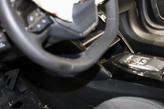 Peugeot 2008 2008 (UD/UK/UR/US/UX), MPV, 2019 e-2008 50 kWh picture 21