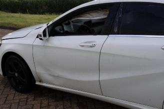 Mercedes A-klasse A (W176), Hatchback, 2012 / 2018 1.8 A-180 CDI 16V Autom. picture 14