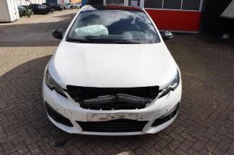 Peugeot 308 308 SW (L4/L9/LC/LJ/LR), Combi 5-drs, 2014 / 2021 1.2 12V e-THP PureTech 130 picture 8