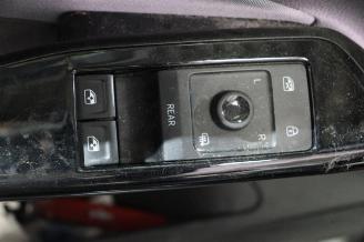 Volkswagen ID.3 ID.3 (E11/E12), Hatchback 5-drs, 2019 First, Life, Pro 58 kWh picture 10