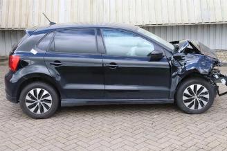 Volkswagen Polo Polo V (6R), Hatchback, 2009 / 2017 1.0 TSI 12V BlueMotion picture 2