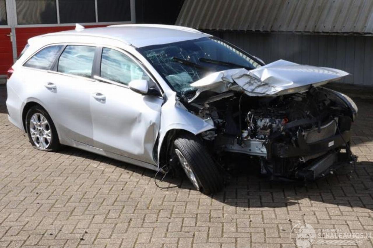 Kia Cee d Ceed Sportswagon (CDF), Combi 5-drs, 2018 1.0i T-GDi 12V