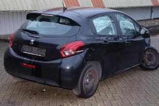 Peugeot 208 208 I (CA/CC/CK/CL), Hatchback, 2012 / 2019 1.6 Blue HDi 100 picture 3