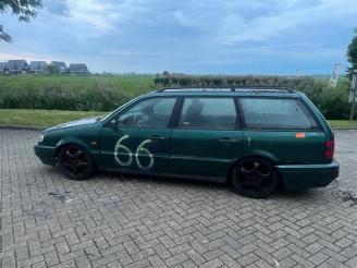 Volkswagen Passat Passat (35I), Sedan, 1988 / 1996 2.8 VR6 picture 8