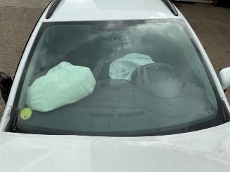 Renault Clio Clio IV Estate/Grandtour (7R), Combi 5-drs, 2012 / 2021 1.5 Energy dCi 90 FAP picture 28