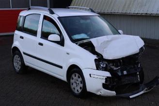 Coche siniestrado Fiat Panda Panda (169), Hatchback, 2003 / 2013 1.2, Classic 2011/3