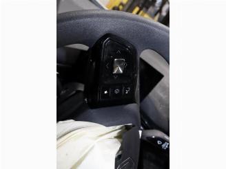 MG 4 Electric, Hatchback, 2022 Standard 51 kWh picture 14