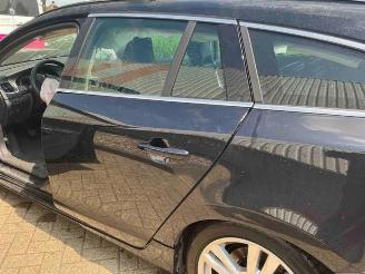 Volvo V-60 V60 I (FW/GW), Combi, 2010 / 2018 1.6 T3 16V picture 12