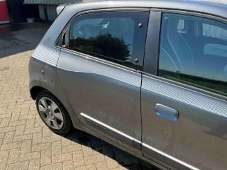 Renault Twingo Twingo III (AH), Hatchback 5-drs, 2014 1.0 SCe 70 12V picture 16