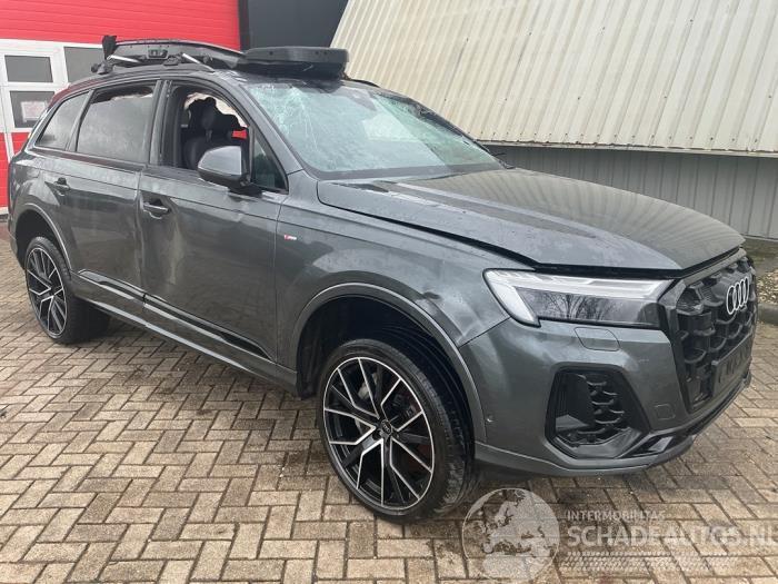 Audi Q7 Q7 (4MB/4MG), SUV, 2015 3.0 V6 24V 55 TFSI e