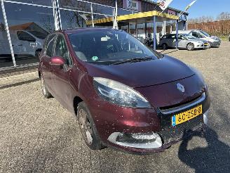škoda osobní automobily Renault Scenic 1.2 TCE COLLECTION 2013/1