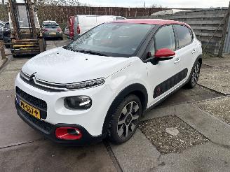 Damaged car Citroën C3 1.2 PURETECH S&S SHINE 2017/7