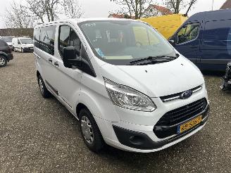 krockskadad bil bedrijf Ford Transit Custom CUSTOM 310 2.0 TDCI TREND 9 PERSOONS 2017/11