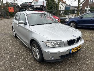 Coche accidentado BMW 1-serie 116 I HIGH EXECUTIVE 2005/1