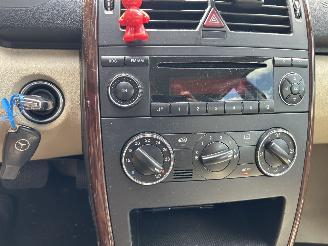 Mercedes A-klasse 170 ELEGANCE picture 8