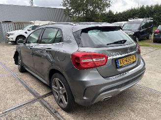 krockskadad bil auto Mercedes GLA 200 CDI 2014/8