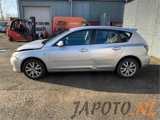 Mazda 3 3 Sport (BK), Hatchback, 2003 / 2009 1.6i 16V picture 2