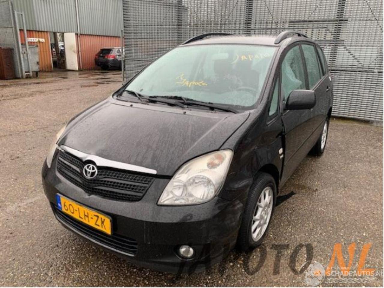 Toyota Corolla-verso Corolla Verso (E12), MPV, 2001 / 2004 1.8 16V VVT-i