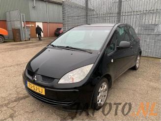 Salvage car Mitsubishi Colt Colt (Z2/Z3), Hatchback, 2004 / 2012 1.3 16V 2006/1