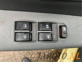 Daihatsu Sirion Sirion 2 (M3), Hatchback, 2005 1.3 16V DVVT picture 14