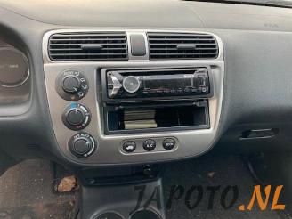 Honda Civic Civic (ES), Sedan, 2000 / 2005 1.3 16V VTEC-i IMA picture 13