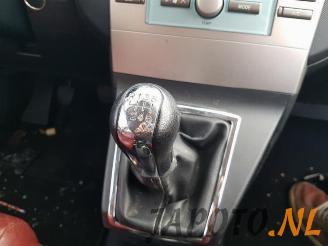 Toyota Corolla-verso Corolla Verso (R10/11), MPV, 2004 / 2009 2.2 D-4D 16V Cat Clean Power picture 12