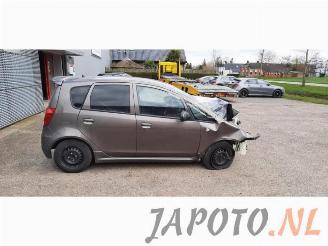 Mitsubishi Colt  picture 5