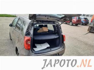 Mitsubishi Colt  picture 9