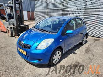 demontáž osobní automobily Toyota Yaris Yaris II (P9), Hatchback, 2005 / 2014 1.3 16V VVT-i 2006/6