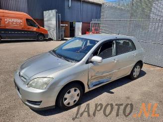 demontáž osobní automobily Toyota Corolla Corolla (E12), Hatchback, 2002 / 2007 1.4 16V VVT-i 2004/8