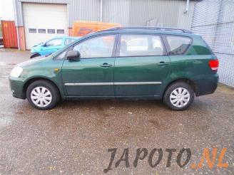 Toyota Avensis-verso Avensis Verso (M20), MPV, 2001 / 2005 2.0 D-4D 16V picture 4