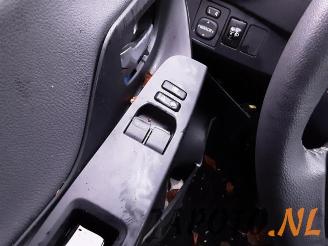 Toyota Yaris Yaris III (P13), Hatchback, 2010 / 2020 1.5 16V Hybrid picture 9