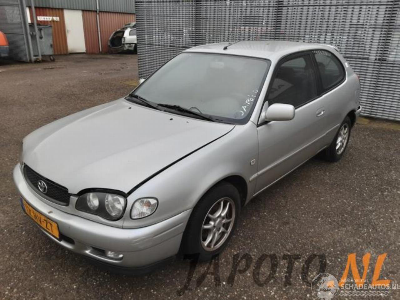 Toyota Corolla Corolla (EB/WZ/CD), Hatchback, 2000 / 2002 1.6 16V VVT-i