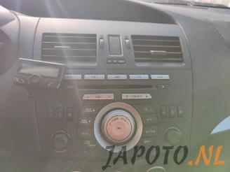 Mazda 3 3 (BL12/BLA2/BLB2), Sedan, 2008 / 2014 1.6i MZR 16V picture 17