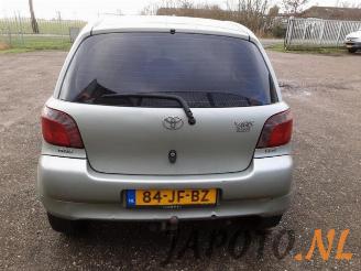 Toyota Yaris Yaris (P1), Hatchback, 1999 / 2005 1.3 16V VVT-i picture 3