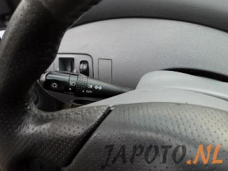 Toyota Yaris Yaris (P1), Hatchback, 1999 / 2005 1.3 16V VVT-i picture 12