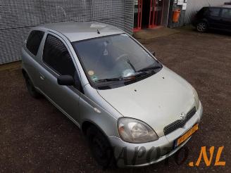 Toyota Yaris Yaris (P1), Hatchback, 1999 / 2005 1.3 16V VVT-i picture 9