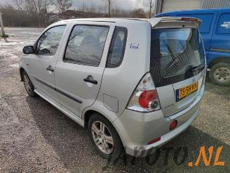 Daihatsu Young-rv YRV (M2), Hatchback, 2000 / 2006 1.0 12V DVVT STi picture 3