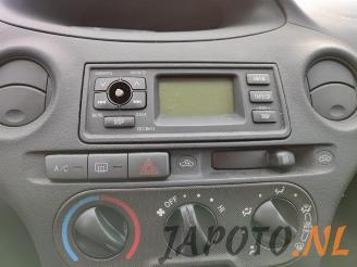 Toyota Yaris Yaris (P1), Hatchback, 1999 / 2005 1.3 16V VVT-i picture 15