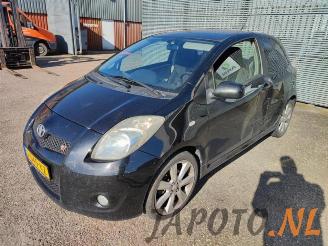 demontáž osobní automobily Toyota Yaris Yaris II (P9), Hatchback, 2005 / 2014 1.8 16V VVT-i TS 2007/11