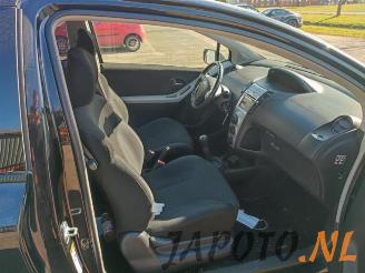 Toyota Yaris Yaris II (P9), Hatchback, 2005 / 2014 1.8 16V VVT-i TS picture 9