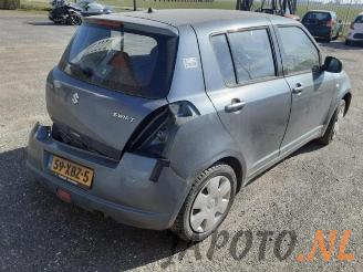 Suzuki Swift Swift (ZA/ZC/ZD1/2/3/9), Hatchback, 2005 / 2011 1.3 VVT 16V picture 4