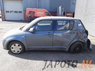 Suzuki Swift Swift (ZA/ZC/ZD1/2/3/9), Hatchback, 2005 / 2011 1.3 VVT 16V picture 2