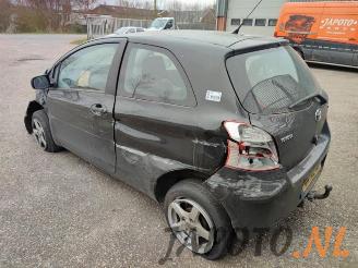 Toyota Yaris Yaris II (P9), Hatchback, 2005 / 2014 1.3 16V VVT-i picture 3