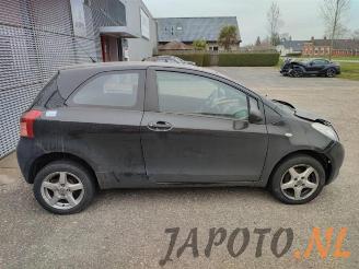 Toyota Yaris Yaris II (P9), Hatchback, 2005 / 2014 1.3 16V VVT-i picture 5