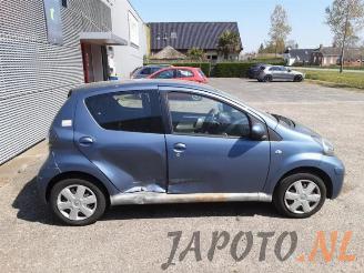 Toyota Aygo Aygo (B10), Hatchback, 2005 / 2014 1.0 12V VVT-i picture 5